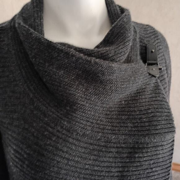 Tahari Charcoal Gray Merino Wool Blend Draped Funnel Neck Sweater S Minimalist - Picture 11 of 11